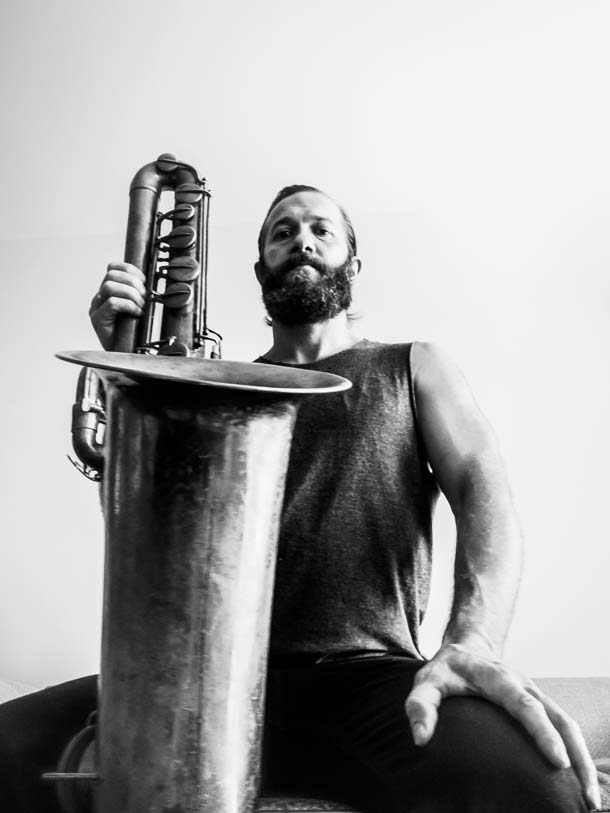 Colin Stetson - foto di Peter Gannushkin